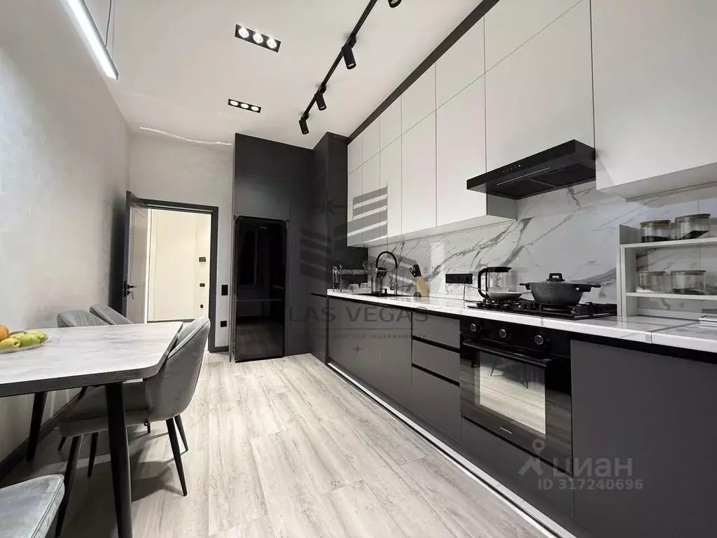 1-к кв. Татарстан, Казань ул. Серова, 46 (55.0 м) - Фото 1