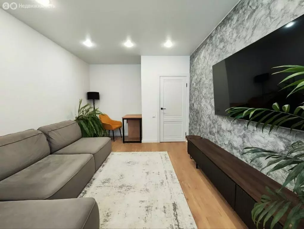 3-комнатная квартира: село Засечное, Соборная улица, 1 (74.3 м) - Фото 2