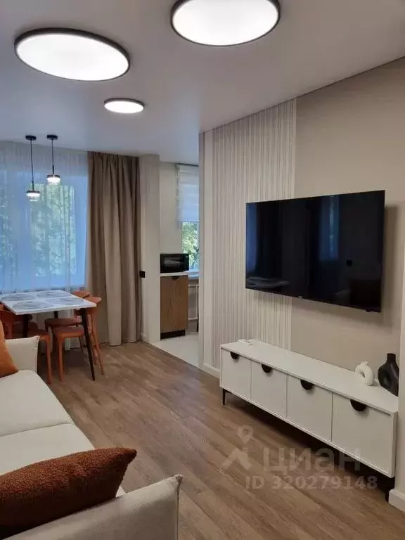 2-к кв. Татарстан, Казань ул. Чехова, 4 (45.0 м) - Фото 1