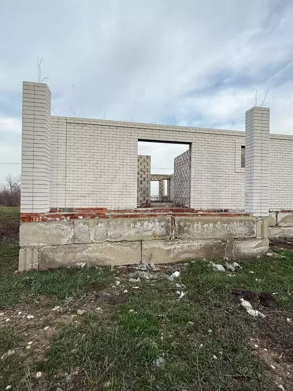 Дом 200 м на участке 8 сот. - Фото 1