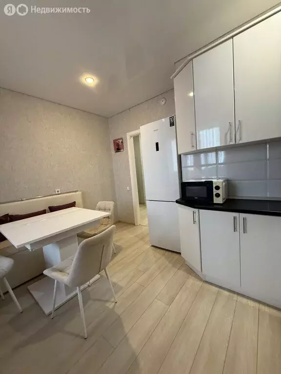 1-комнатная квартира: Брянск, Степная улица, 11 (41.2 м) - Фото 1