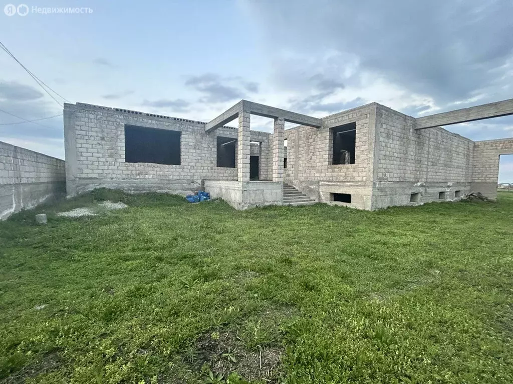 Дом в Кабардино-Балкарская Республика, городской округ Баксан, село ... - Фото 1