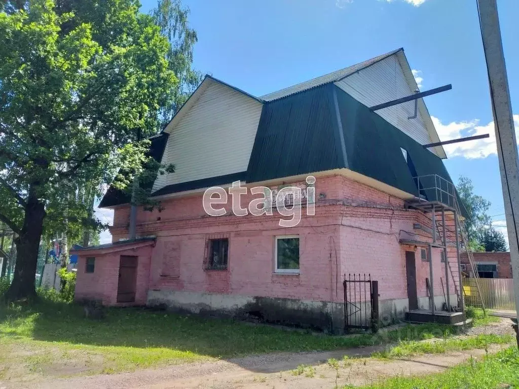 Дом в Калужская область, Киров ул. СПТУ, 8 (237 м) - Фото 1