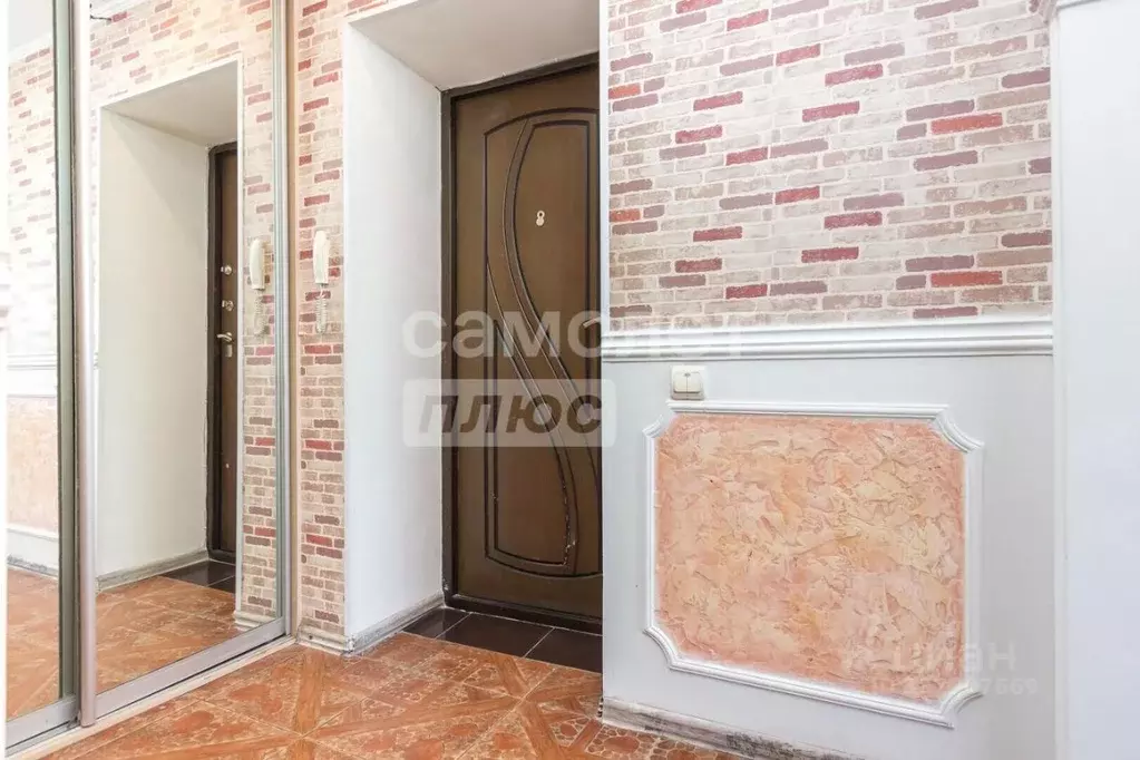2-к кв. Башкортостан, Уфа ул. Карла Маркса, 49/1 (55.7 м) - Фото 1