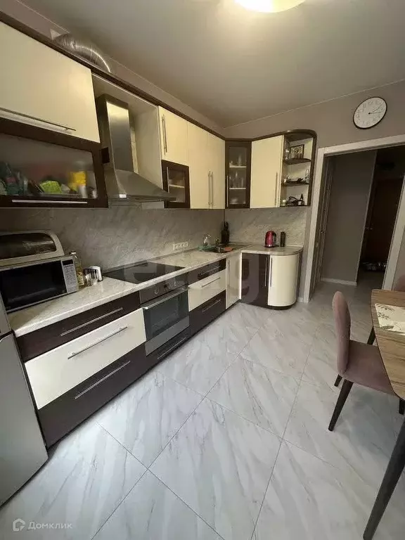 Продаётся 2-к квартира, 67 м - Фото 0