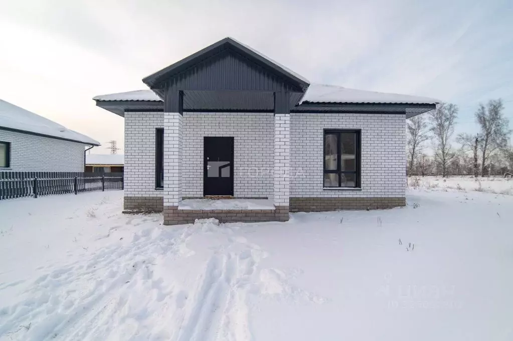 Дом в Алтайский край, Первомайский район, с. Фирсово Палитра жилой ... - Фото 1