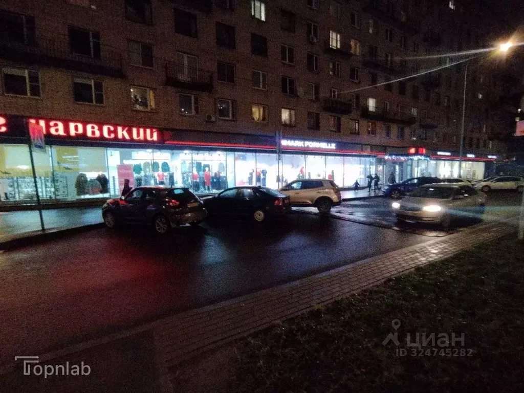 Торговая площадь в Санкт-Петербург Ленинский просп., 134 (184 м) - Фото 1