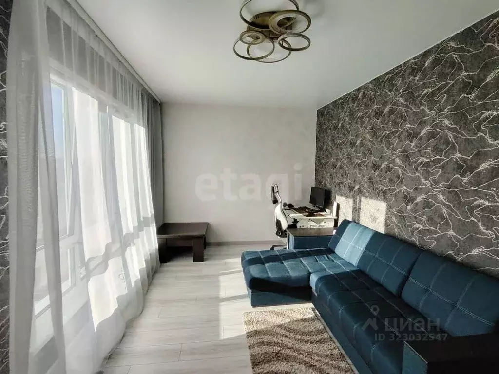 2-к кв. Кемеровская область, Кемерово просп. Химиков, 34к1 (49.0 м) - Фото 1