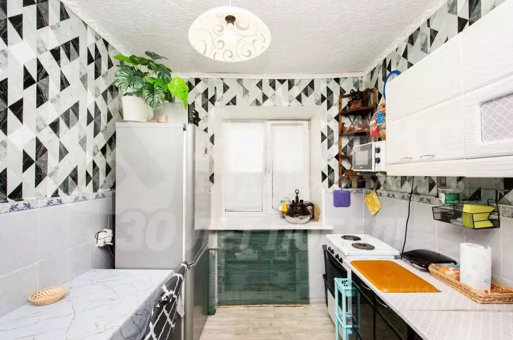 2-к кв. Тюменская область, Тюмень ул. Куйбышева, 89 (43.9 м) - Фото 1