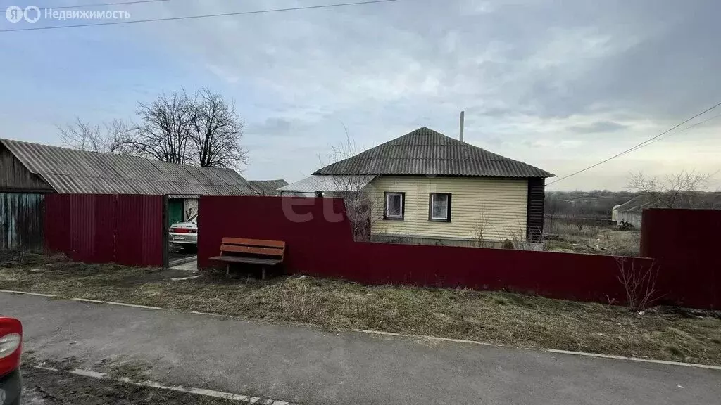 Дом в Белгородская область, Алексеевский муниципальный округ, село ... - Фото 1