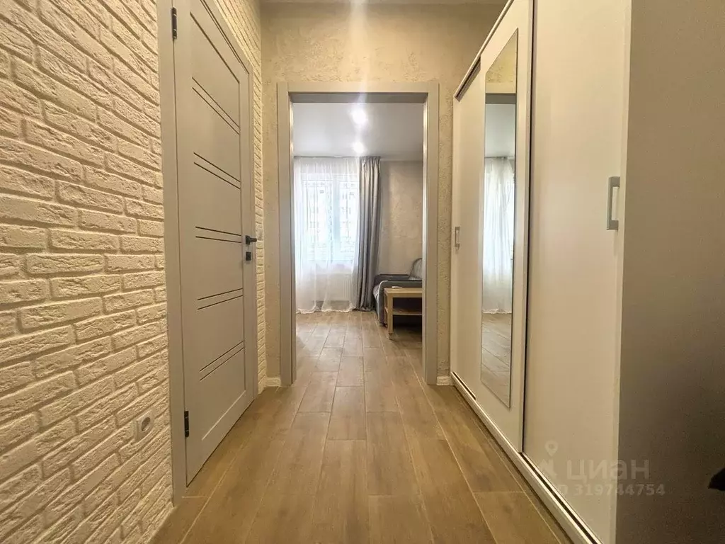 Студия Краснодарский край, Краснодар ул. Красных Партизан, 1/4к15 ... - Фото 0