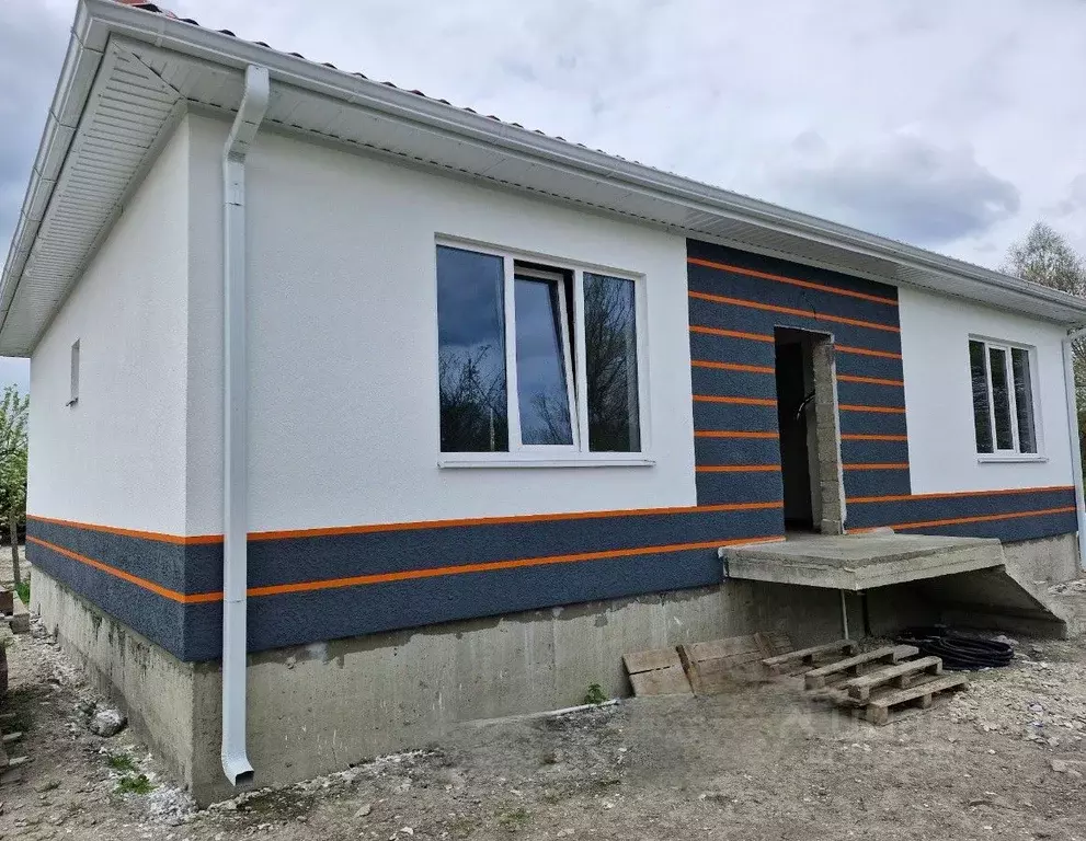 Дом в Краснодарский край, Новороссийск городской округ, Натухаевская ... - Фото 1