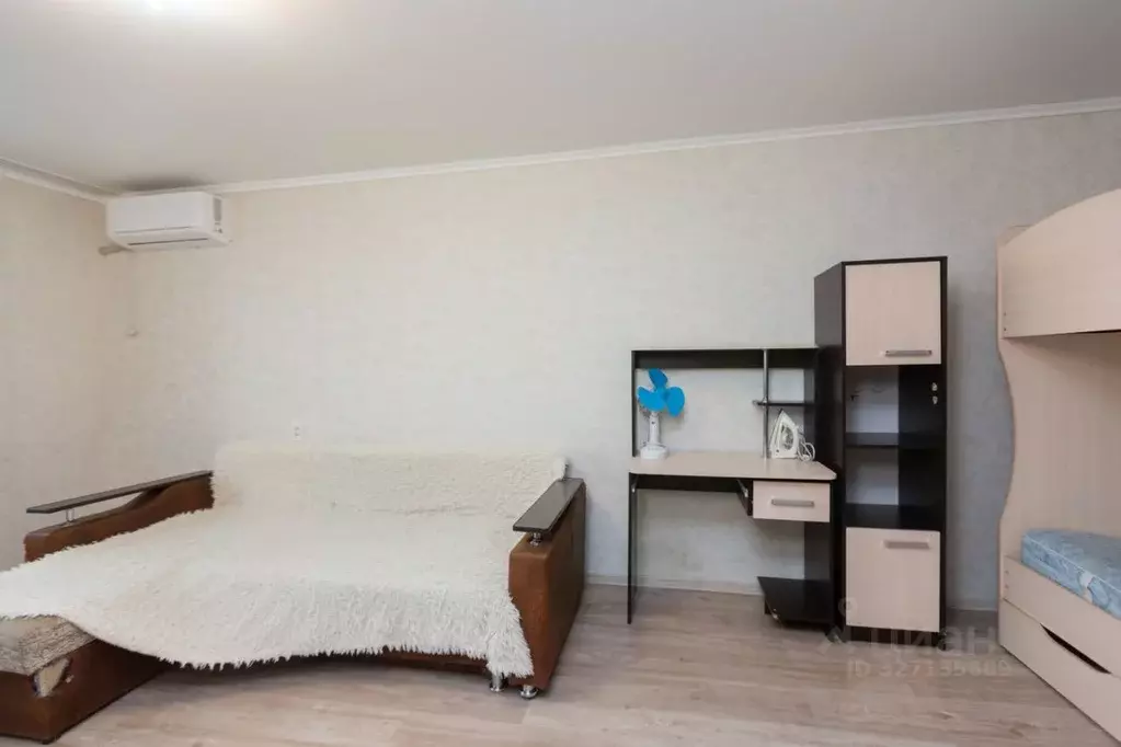 1-к кв. Оренбургская область, Оренбург Центральная ул., 16/1 (30.0 м) - Фото 2