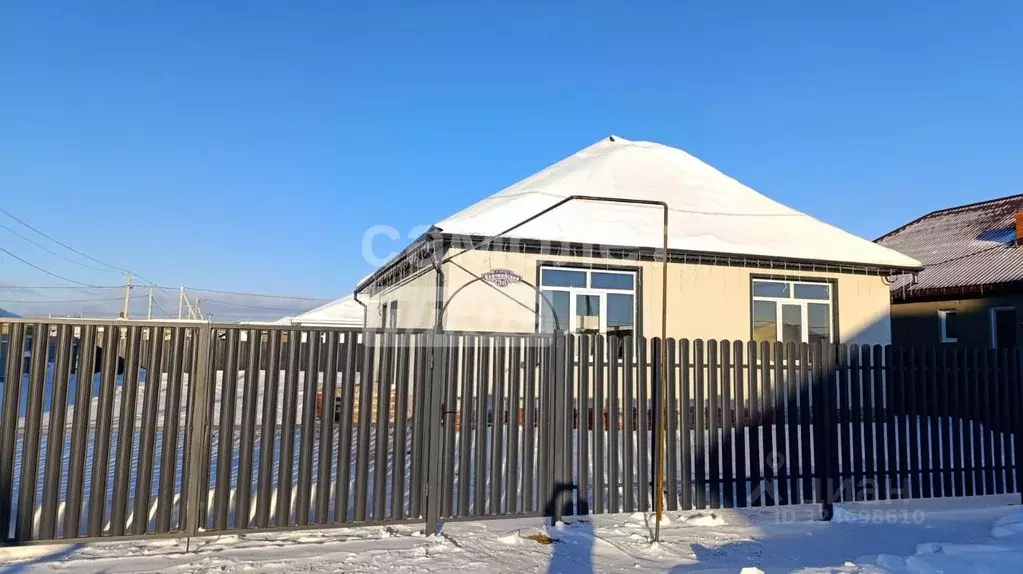 Дом в Оренбургская область, Бузулукский район, Пригородный сельсовет ... - Фото 1