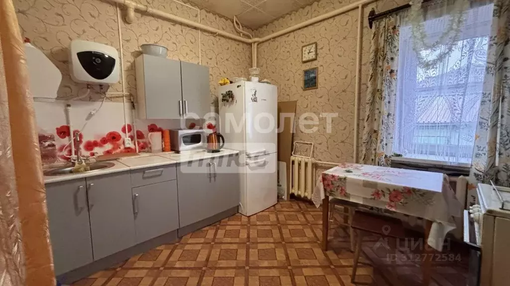 2-к кв. Калужская область, Малоярославец Калужская ул., 32 (34.9 м) - Фото 0