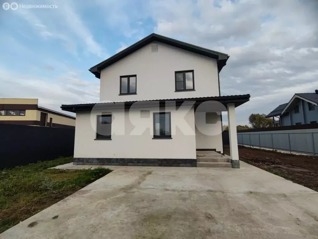 Дом в село Быково, Колхозная улица (175 м) - Фото 2