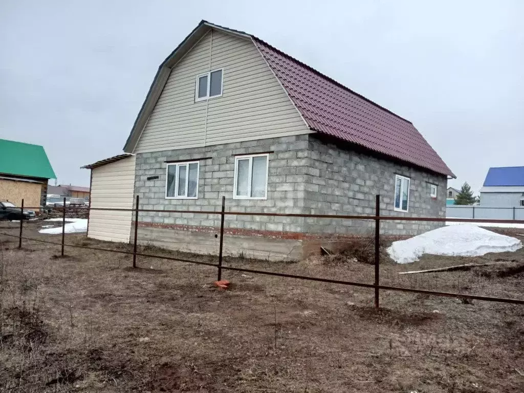 Дом в Башкортостан, Бирск Рябиновая ул. (65 м) - Фото 0