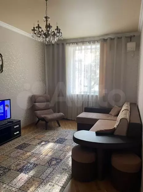 2-к. квартира, 70м, 1/4эт. - Фото 1