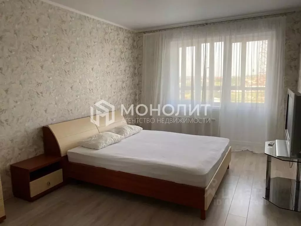 1-к кв. Белгородская область, Старый Оскол Степной мкр, 32 (40.0 м) - Фото 1