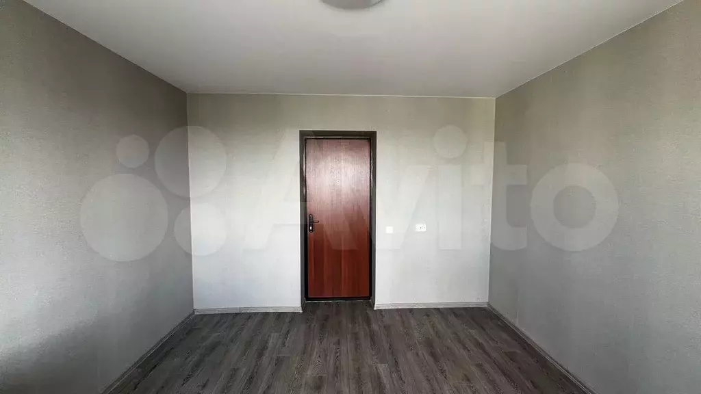 Комната 14 м в 8-к., 9/9 эт. - Фото 0