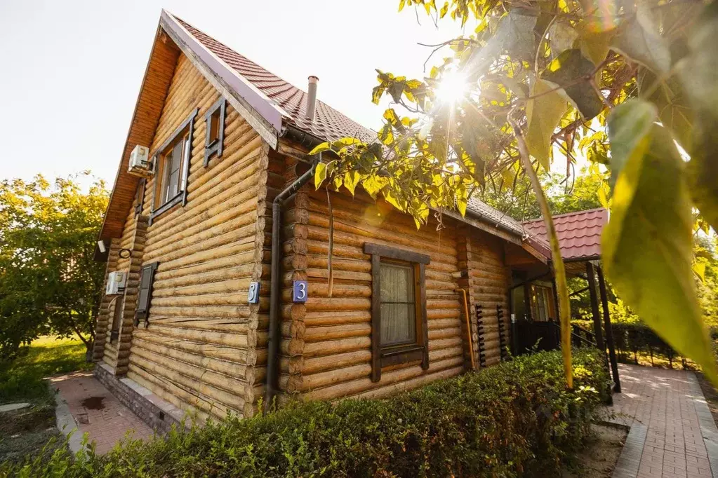 Дом в Астраханская область, Камызякский район, с. Затон ул. Береговая, ... - Фото 0