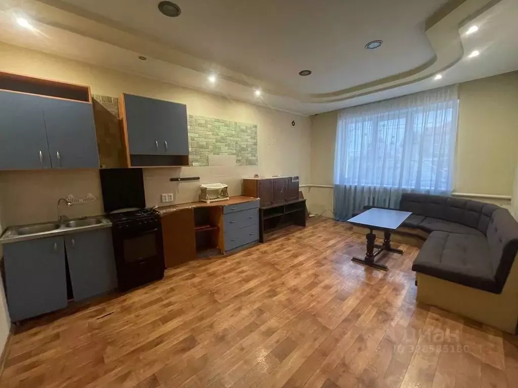 Дом в Крым, Симферополь ул. Наратлы (170 м) - Фото 1