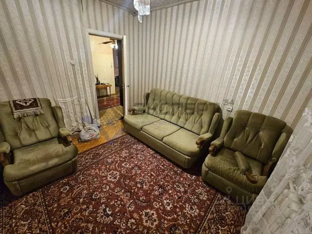 3-к кв. Волгоградская область, Волгоград Безымянная ул., 1 (63.3 м) - Фото 1