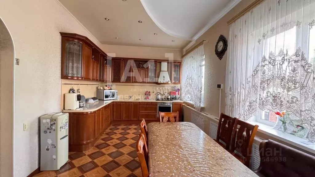Дом в Челябинская область, Челябинск ул. Мамина, 96А (465 м) - Фото 0