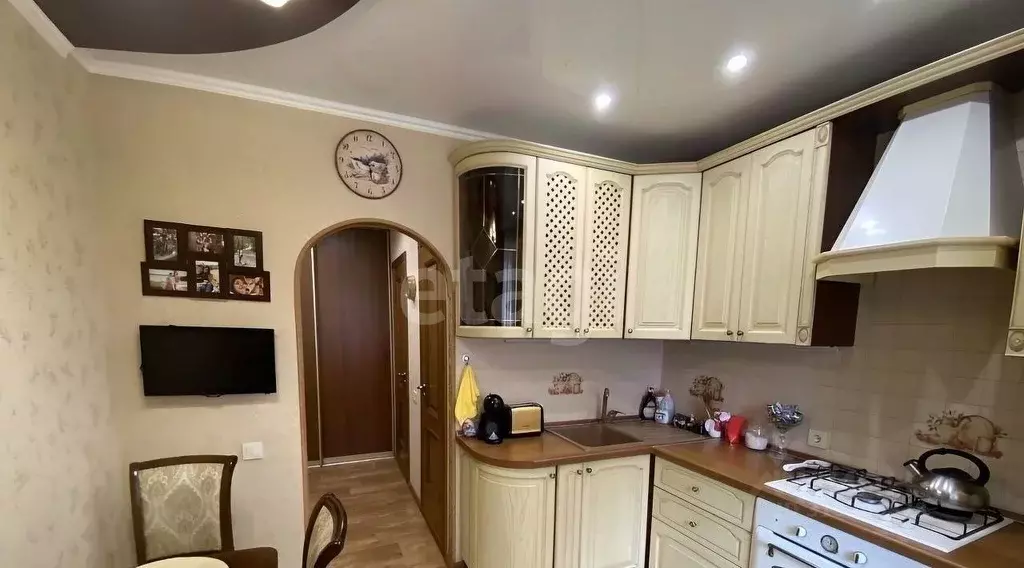 3-к кв. Белгородская область, Белгород ул. Есенина, 50 (76.0 м) - Фото 1