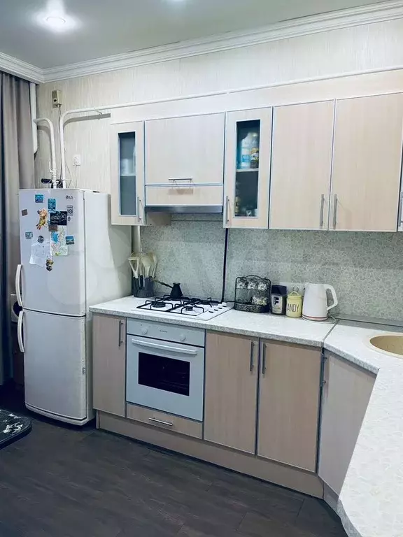 1-к. квартира, 38 м, 2/9 эт. - Фото 0