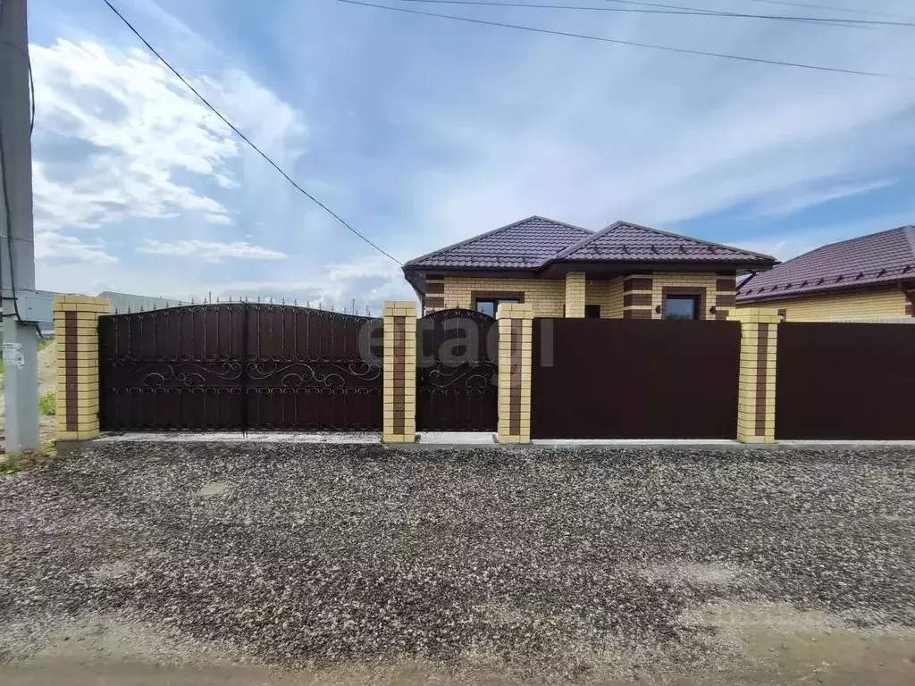 Дом в Тюменская область, Тюмень проезд Артековский (100 м) - Фото 1