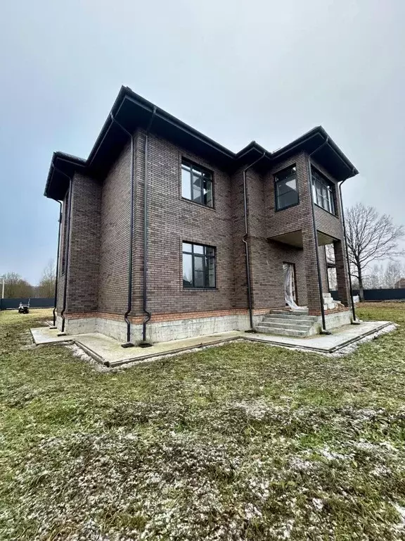 Дом в Московская область, Истра Песочный мкр,  (400 м) - Фото 1