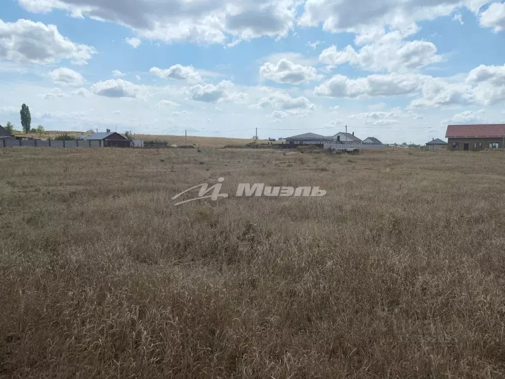 Участок в Крым, Симферопольский район, Перовское с/пос, Новозбурьевка ... - Фото 2