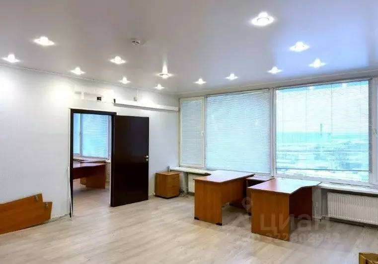 Офис в Санкт-Петербург Московское ш., 25к1 (300 м) - Фото 1