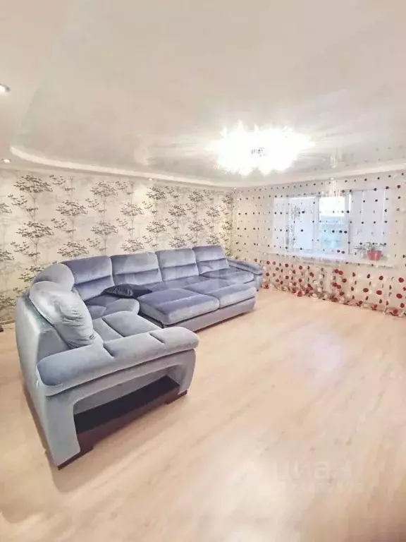 2-к кв. Мордовия, Саранск Республиканская ул., 34 (75.0 м) - Фото 2