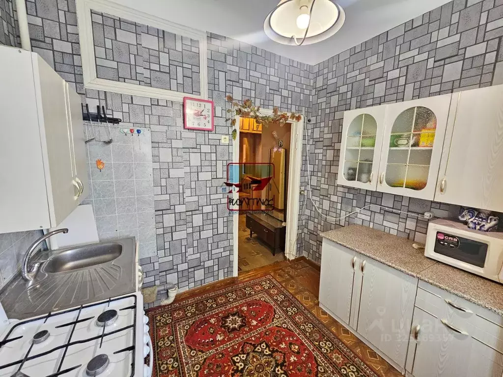 2-к кв. Саратовская область, Саратов ул. 2-я Садовая, 138 (49.1 м) - Фото 2