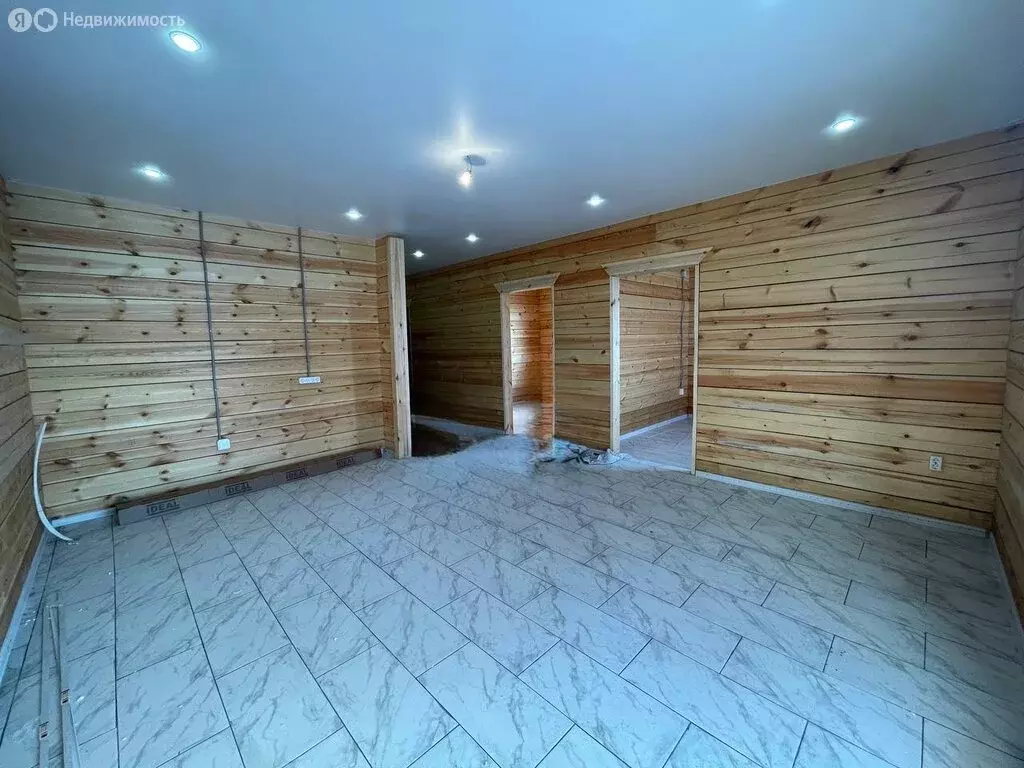 Дом в село Урик, улица Фёдора Тютчева (100 м) - Фото 2