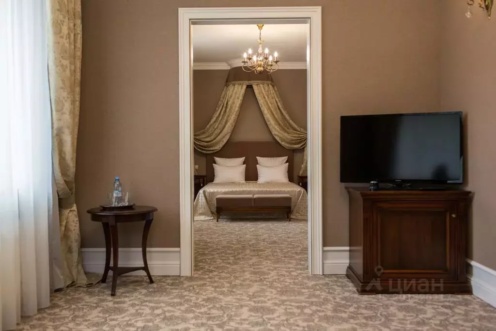 Комната Омская область, Омск Городок Нефтяников мкр, ул. Андрианова, ... - Фото 2