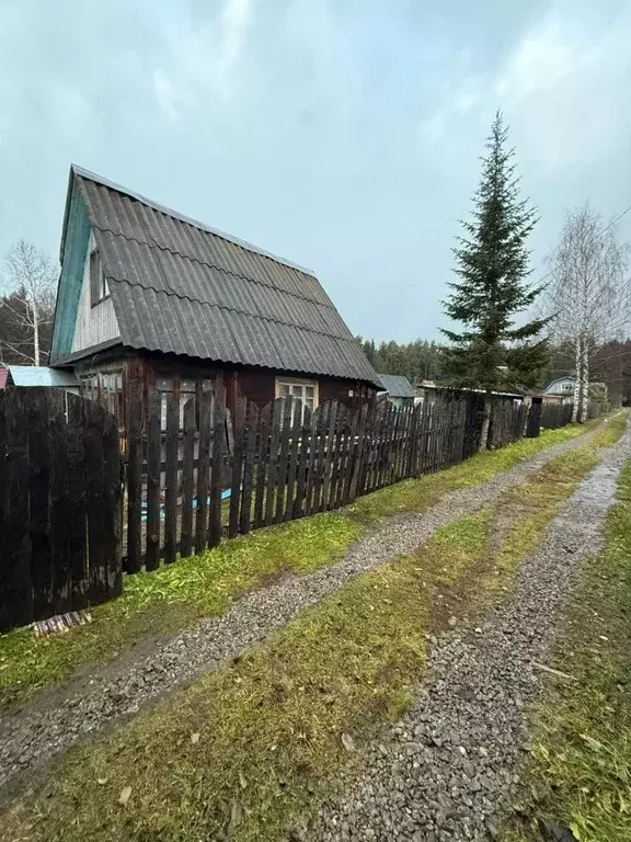 Дом в Кировская область, Кирово-Чепецкий район, Чепецкое с/пос 13 (60 ... - Фото 1