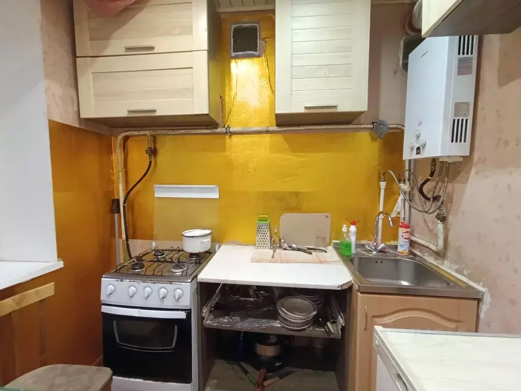 3-к кв. Ленинградская область, Гатчина ул. Лейтенанта Шмидта, 4 (65.0 ... - Фото 2