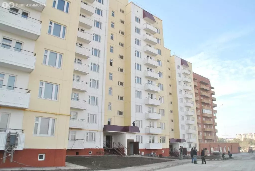 1-комнатная квартира: Брянск, улица Брянского Фронта, 28 (48 м) - Фото 1