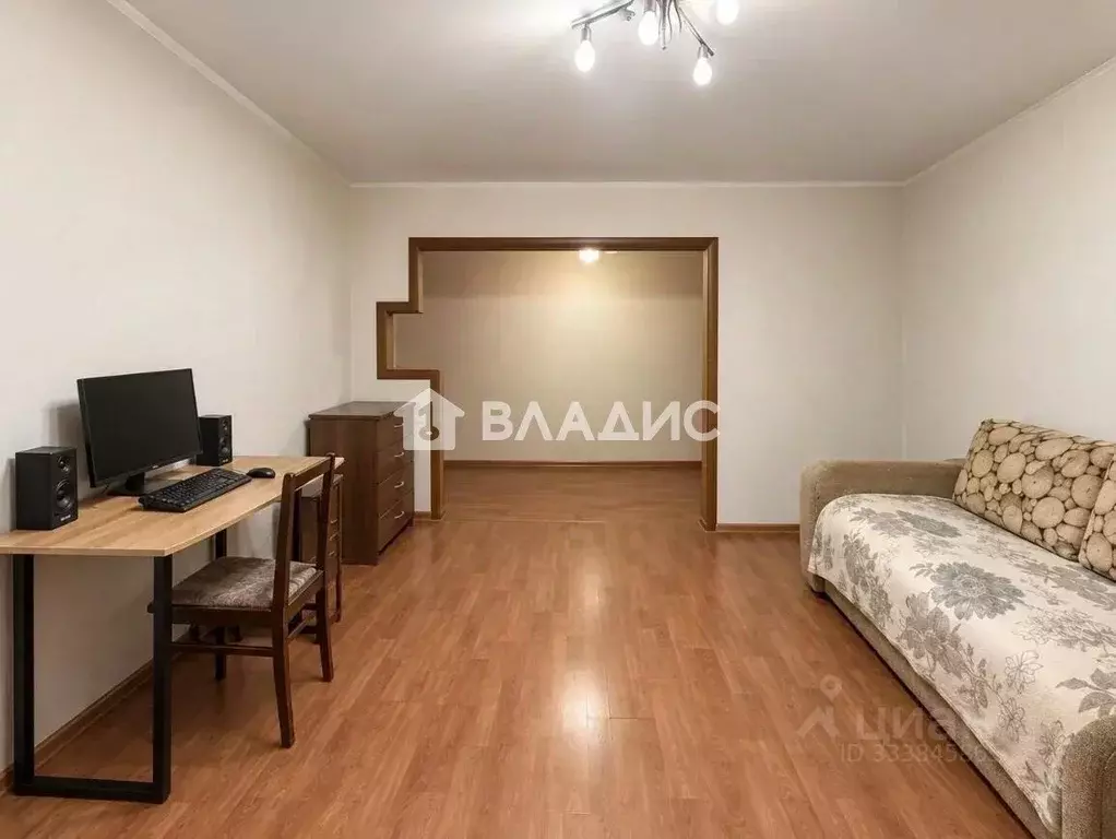 3-к кв. Иркутская область, Иркутск ул. Безбокова, 7 (68.0 м) - Фото 2