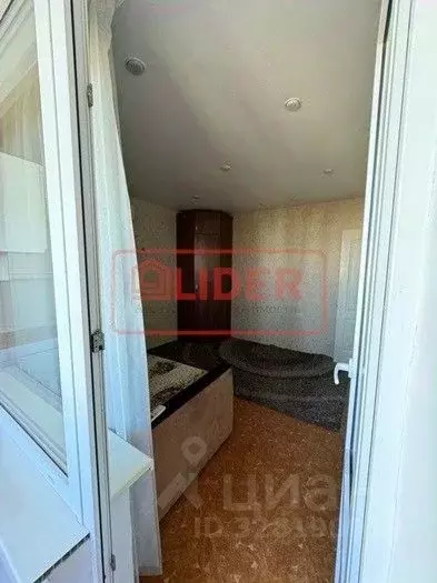 2-к кв. Севастополь просп. Октябрьской Революции, 56 (62.0 м) - Фото 2