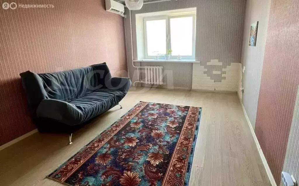 1-комнатная квартира: Тюмень, улица Московский Тракт, 83к2 (40 м) - Фото 1