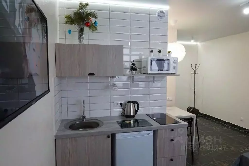 1-к кв. Курганская область, Курган Заозерный жилрайон, 7-й мкр, 10 ... - Фото 2