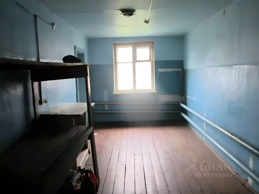 Помещение свободного назначения в Красноярский край, Боготольский ... - Фото 2