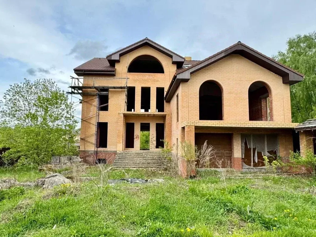Дом в Тульская область, Тула городской округ, пос. Рассвет  (1200 м) - Фото 0