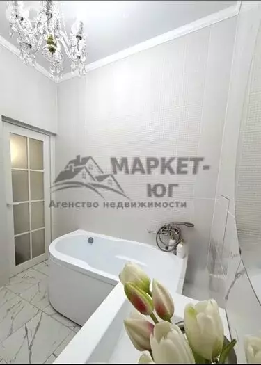 1-комнатная квартира: Абинск, улица Свердлова, 16 (47.6 м) - Фото 2