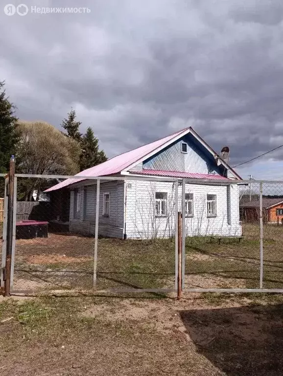 Дом в Кировская область, Слободской муниципальный район, Бобинское ... - Фото 1