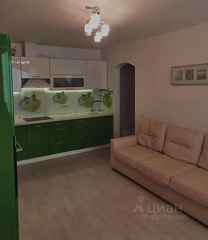 3-к кв. Москва просп. Защитников Москвы, 8 (80.0 м) - Фото 1